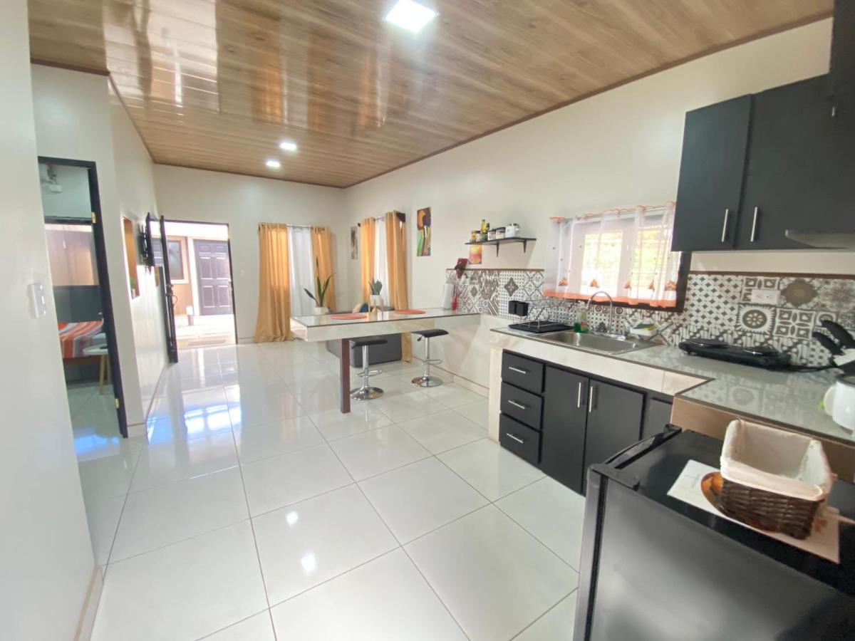 Orange Apartment 5 min aeropuerto Juan santamaria Alajuela Bagian luar foto
